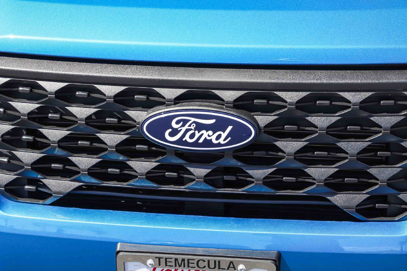 Certified 2025 Ford Maverick XL FWD image 12