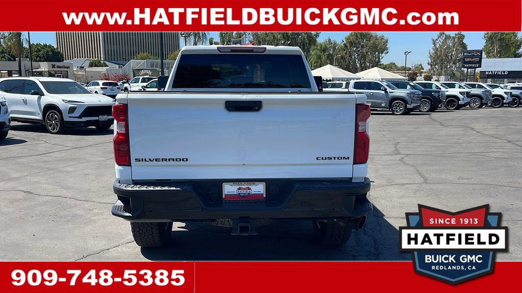 Used 2022 Chevrolet Silverado 2500 Custom w/ Gooseneck/5TH Wheel Package RWD image 4