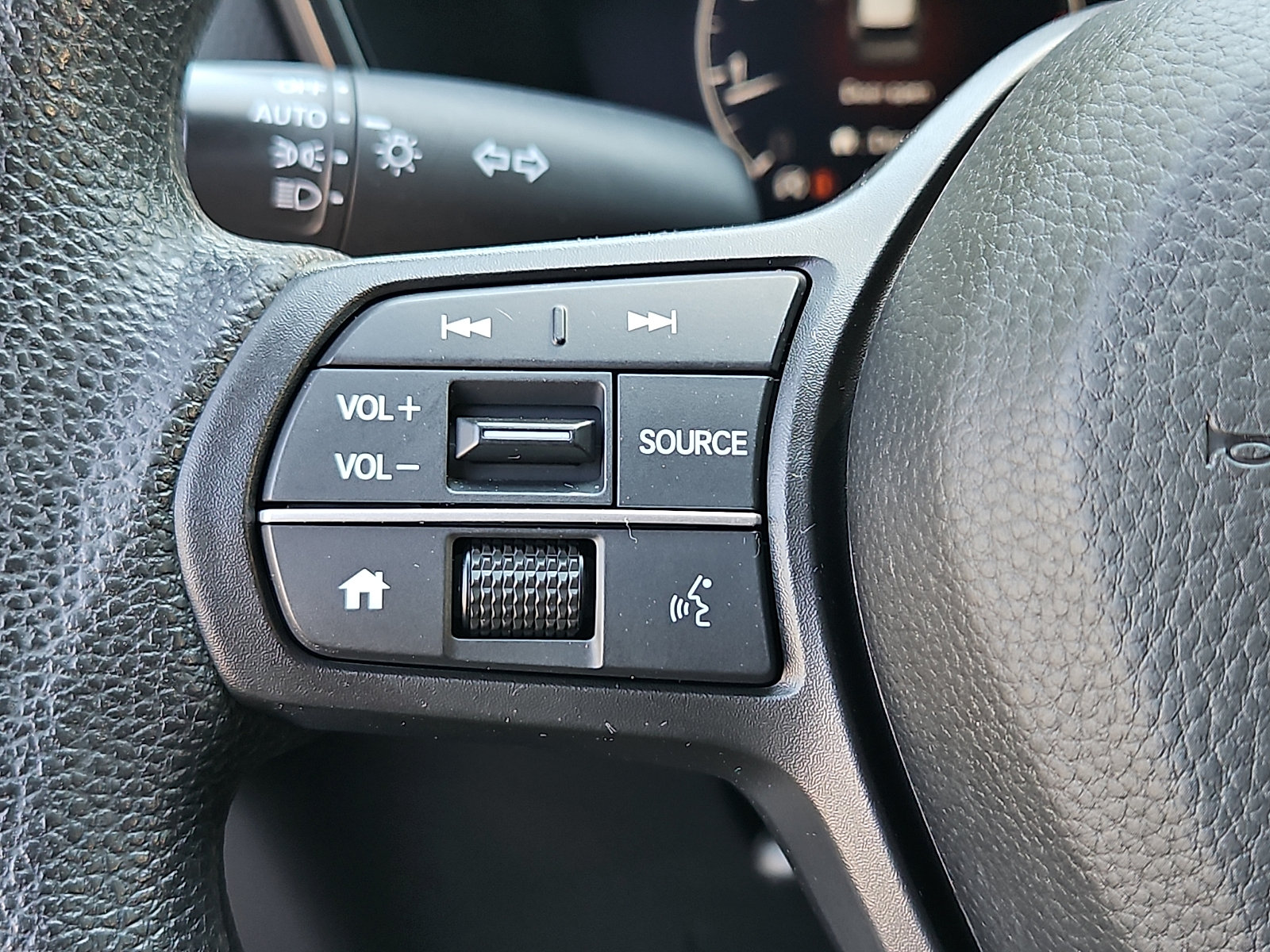 Used 2023 Honda CR-V LX image 21