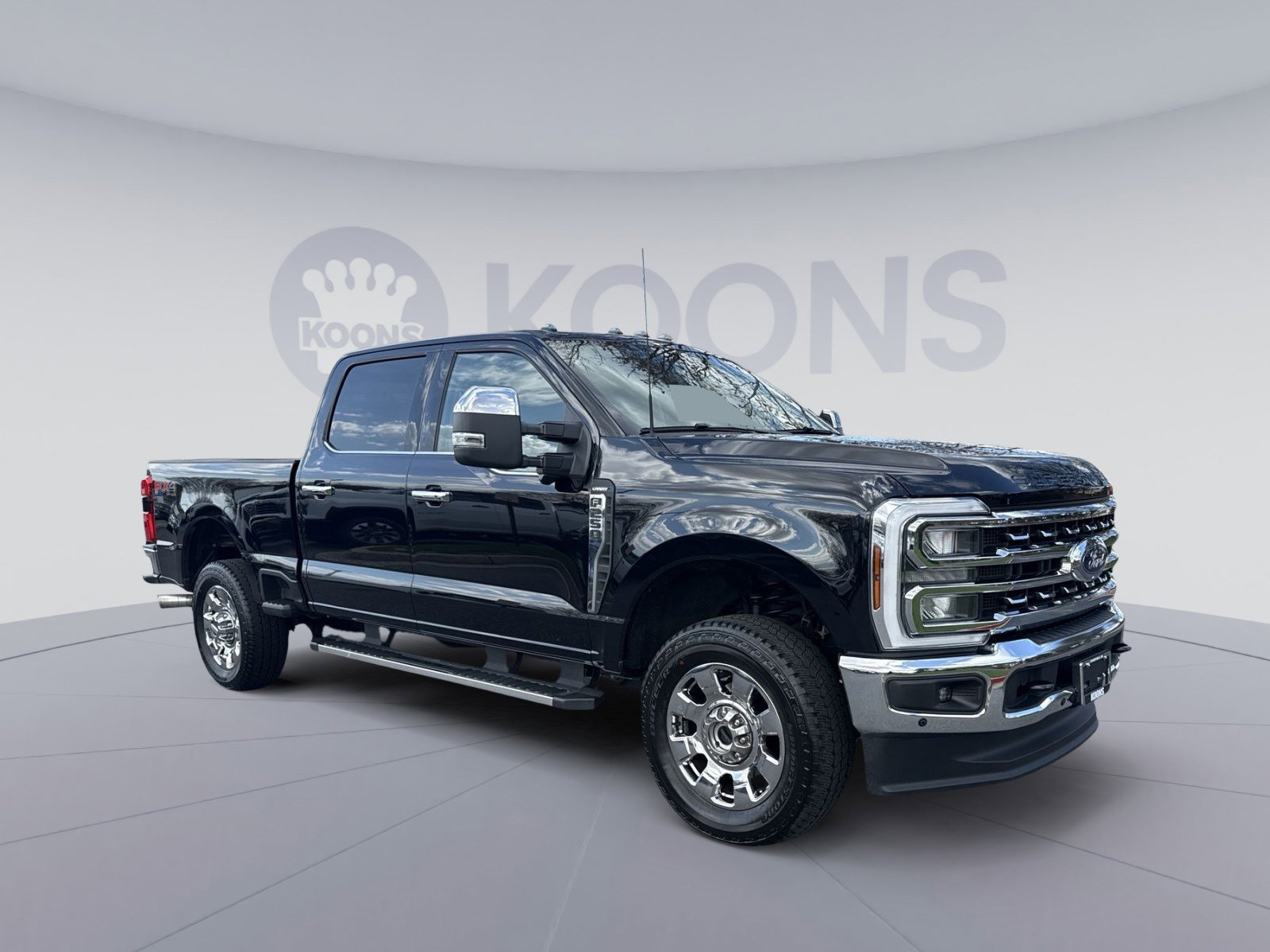 Used 2025 Ford F250 Lariat w/ Chrome Package image 10
