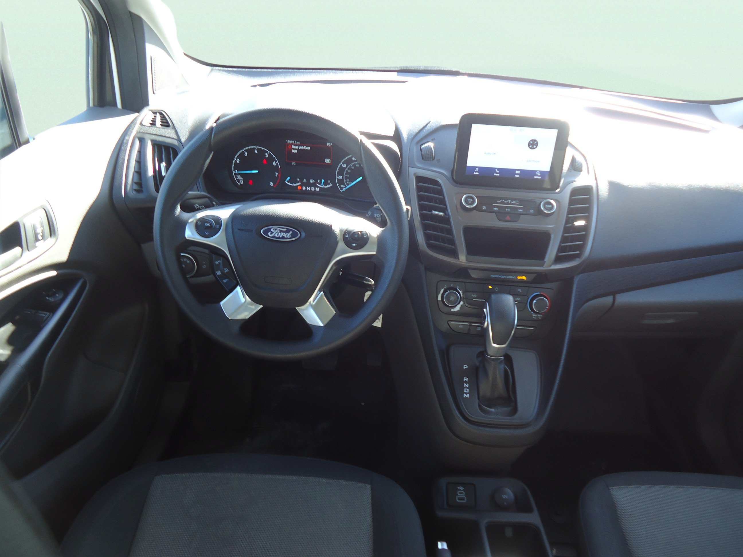 Used 2023 Ford Transit Connect XL FWD image 13