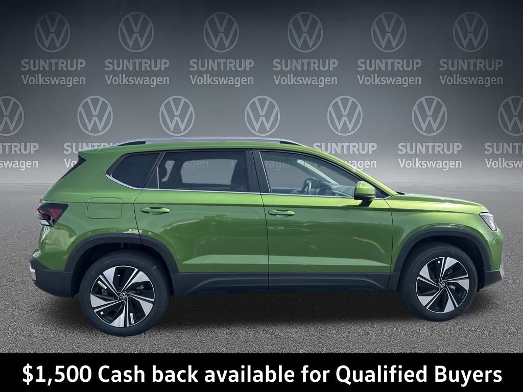 New 2026 Volkswagen Taos SE AWD/4WD image 6