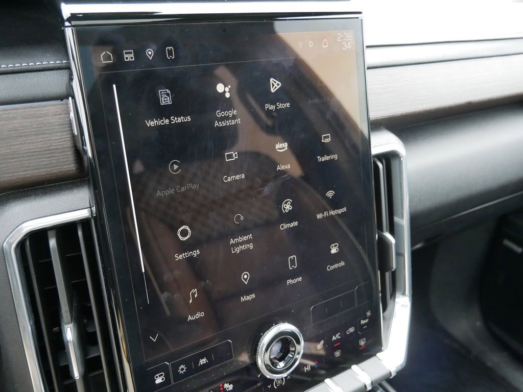 Used 2024 GMC Acadia Denali image 18