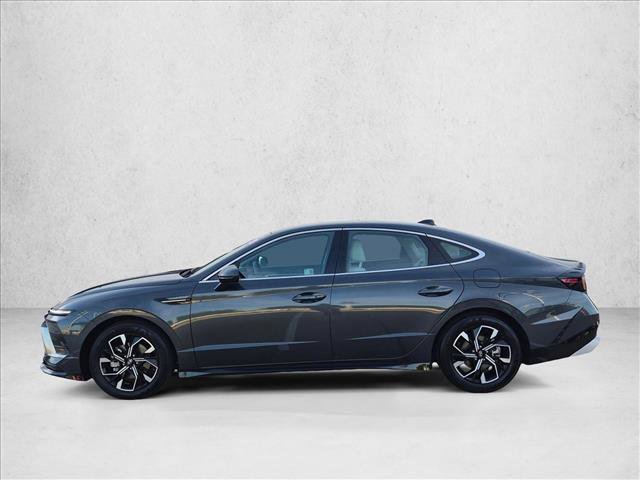 Used 2025 Hyundai Sonata SEL FWD image 7