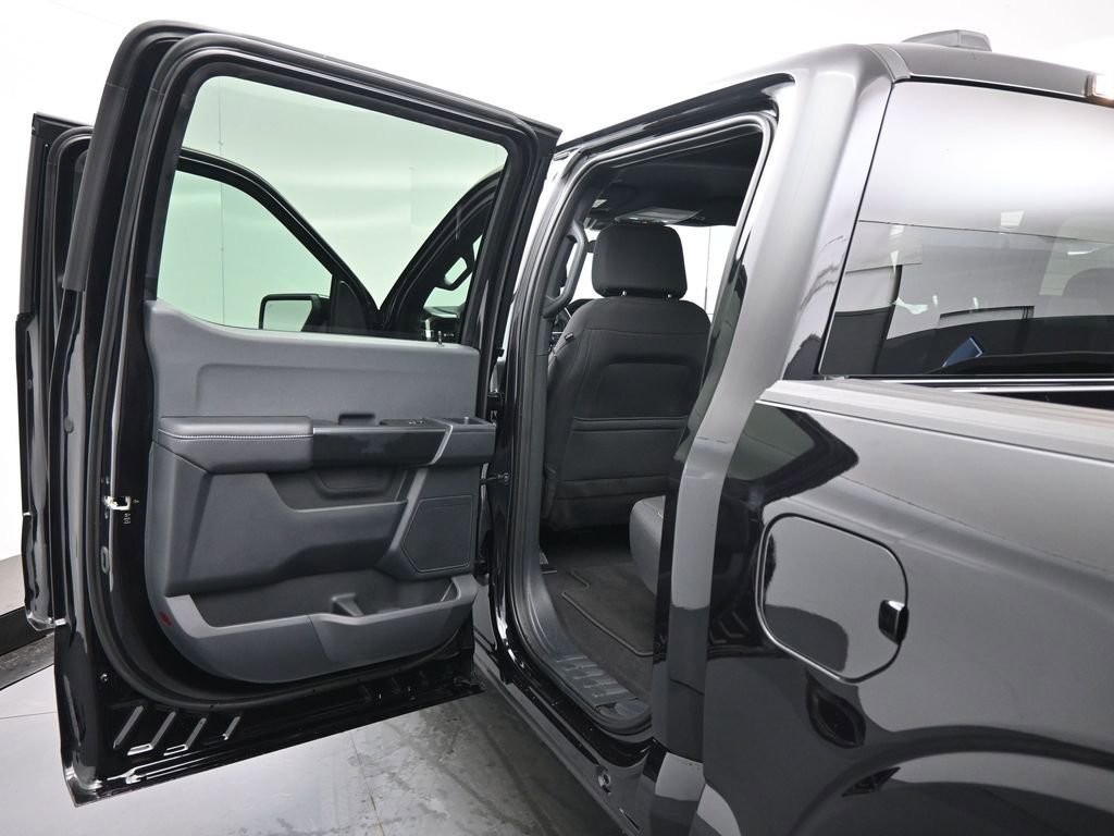 Certified 2025 Ford F150 STX w/ Equipment Group 200A image 15