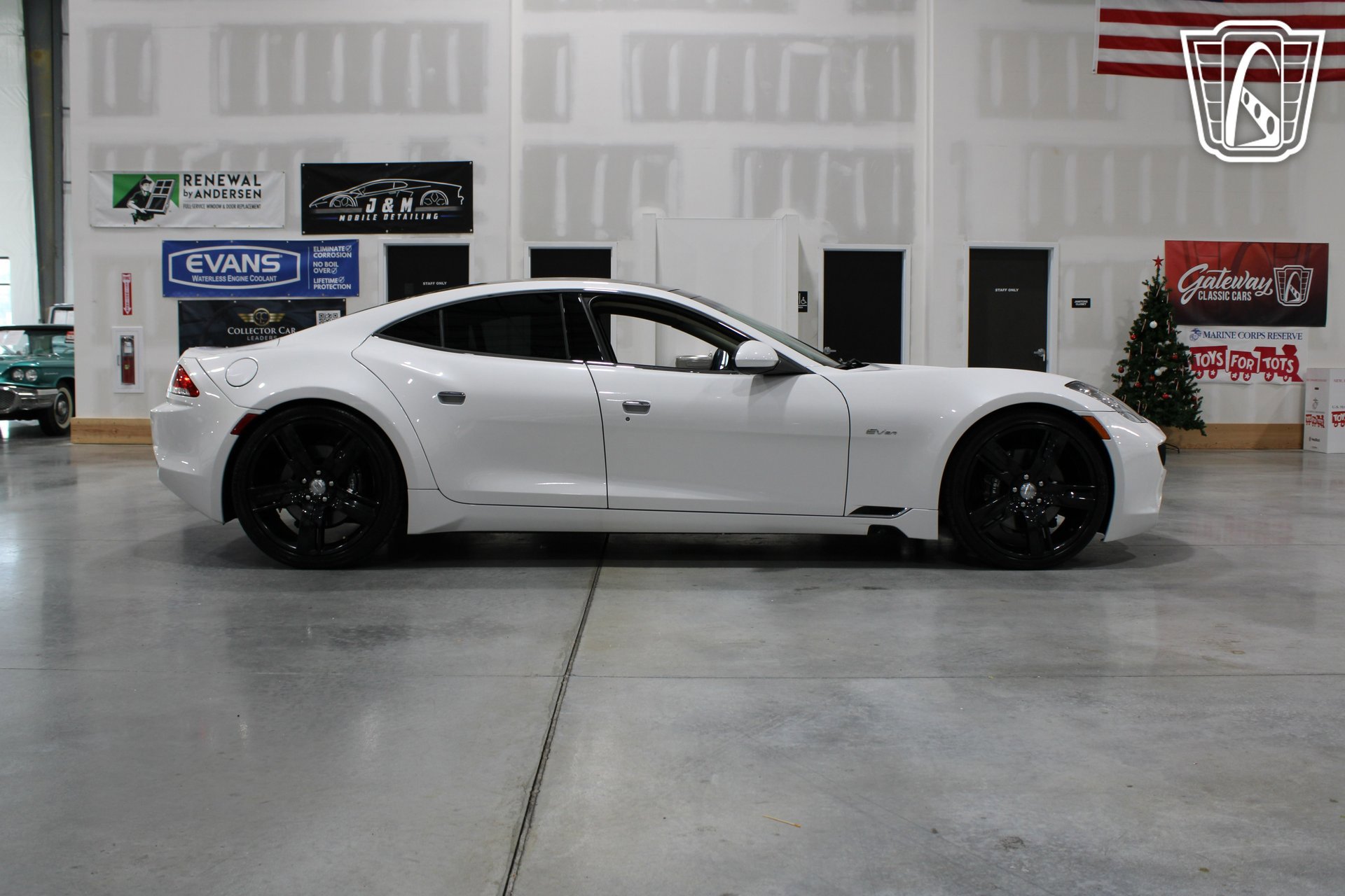 Used 2012 Fisker Karma EcoStandard RWD image 21