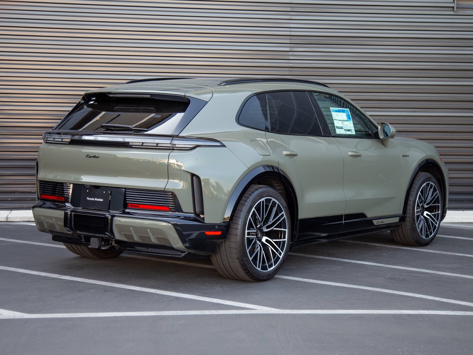 New 2026 Porsche Cayenne Turbo AWD/4WD image 7