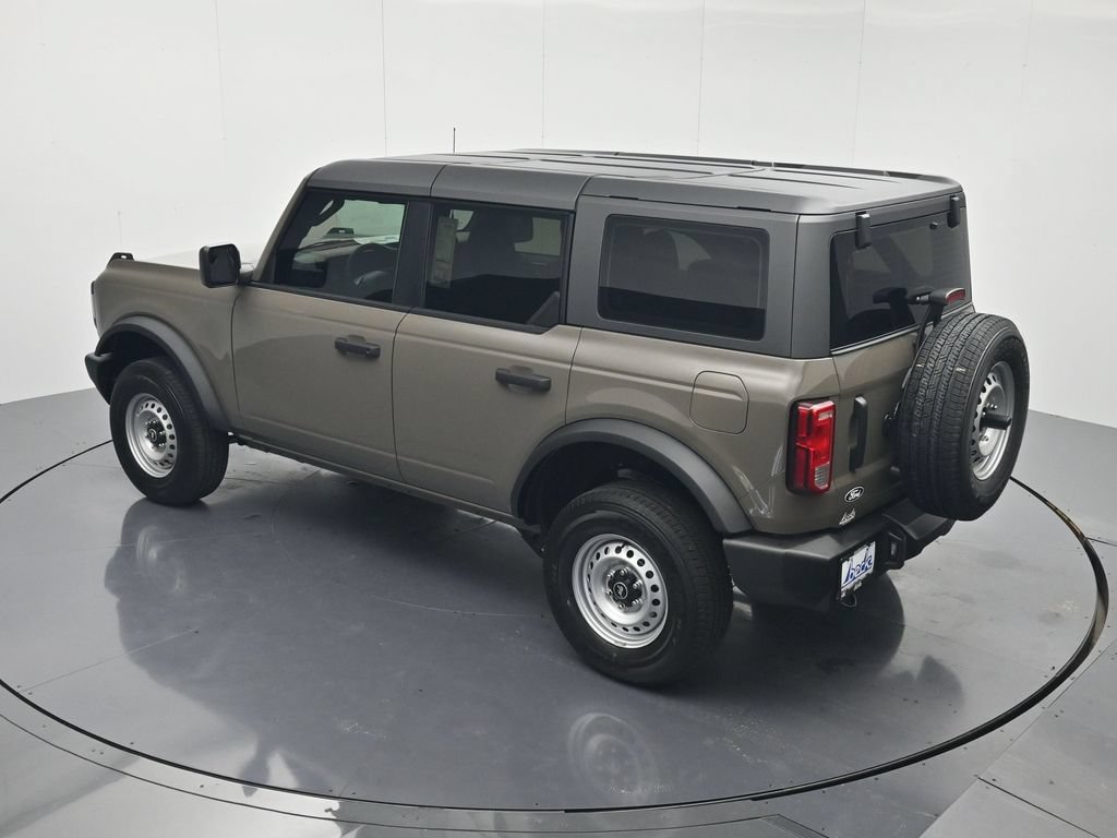 New 2026 Ford Bronco 4-Door AWD/4WD image 34