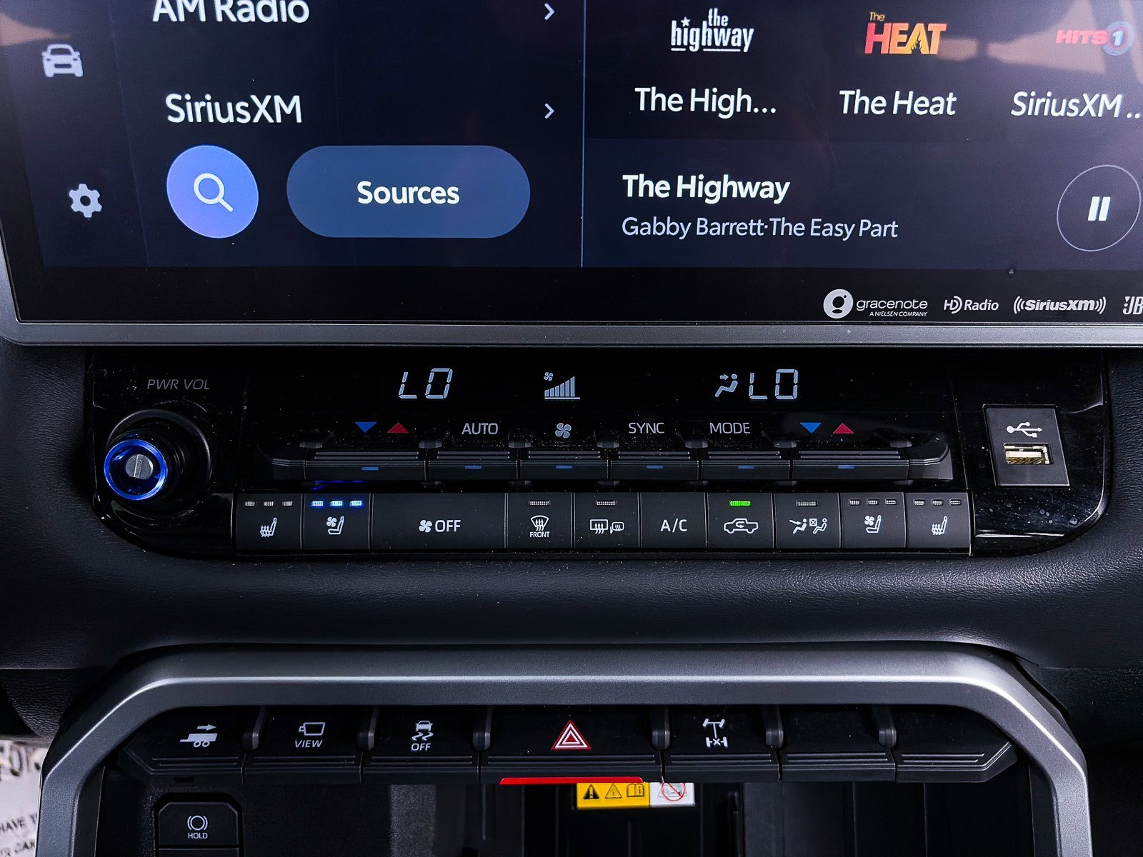 Used 2024 Toyota Tundra Platinum w/ TRD Off-Road Package image 25