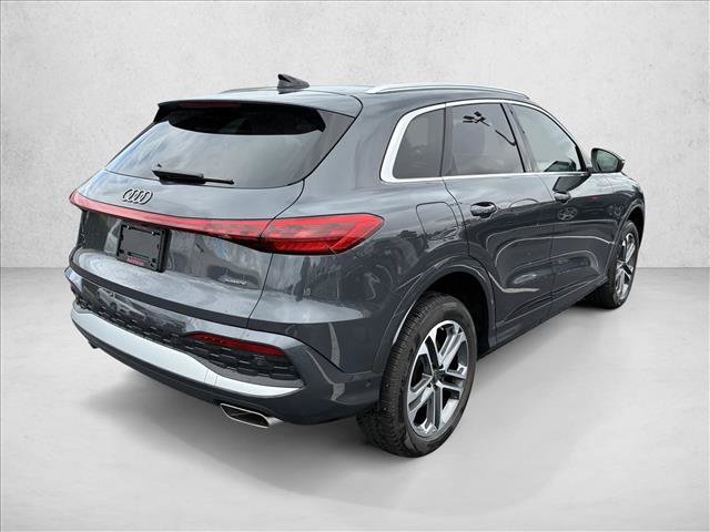 Used 2025 Audi Q5 Premium w/ Convenience Package AWD/4WD image 5