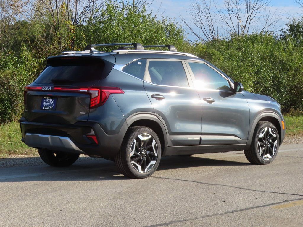 New 2026 Kia Seltos SX w/ SX Sunroof Package image 3