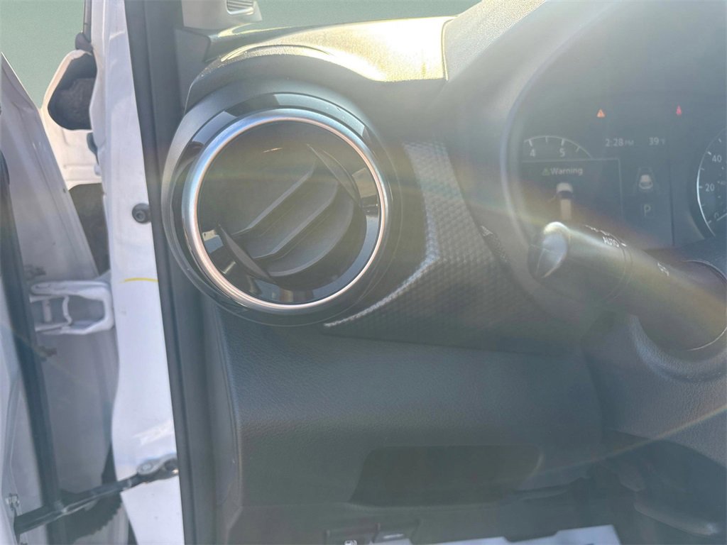 Used 2023 Nissan Kicks SV image 19