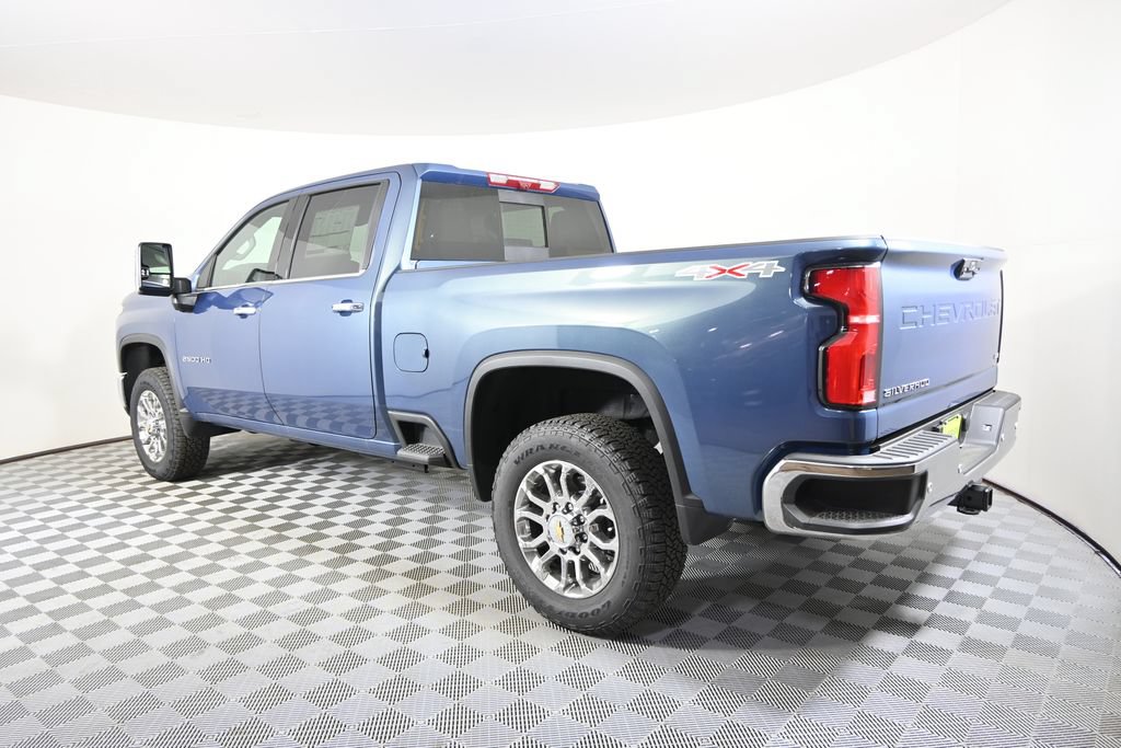New 2026 Chevrolet Silverado 2500 LTZ w/ LTZ Convenience Package AWD/4WD image 4