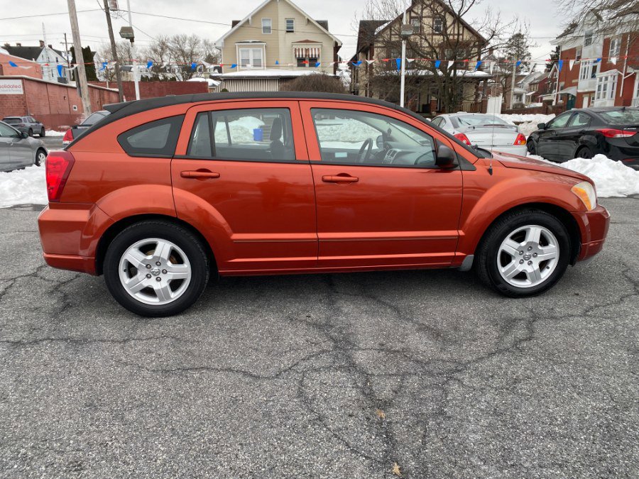 Used 2009 Dodge Caliber SXT image 6
