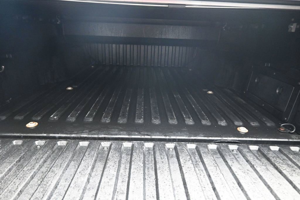 Used 2022 Toyota Tacoma SR5 w/ Technology Package RWD image 14