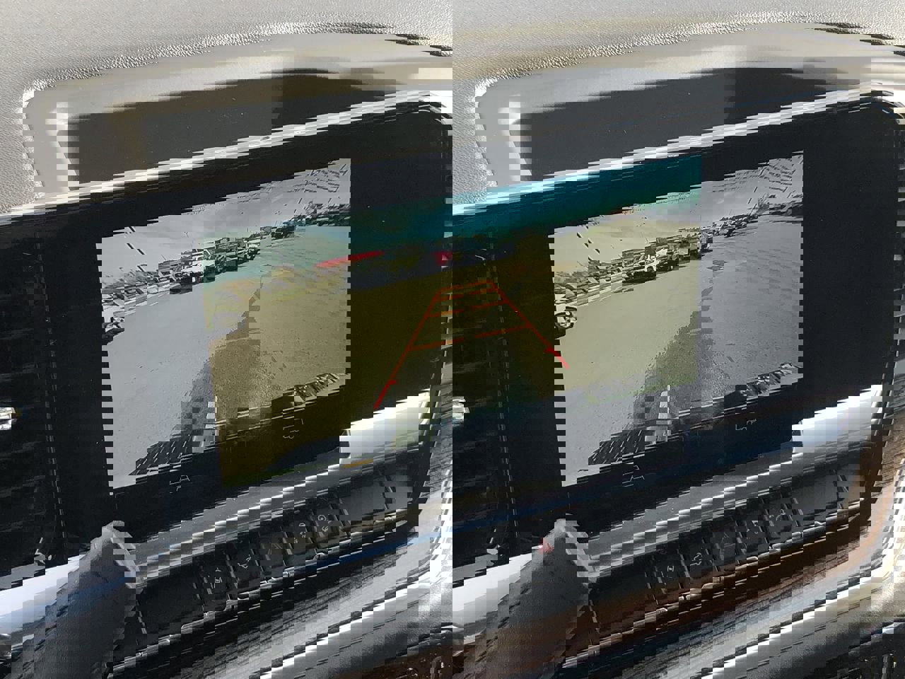 Used 2024 Chevrolet Silverado 2500 LT w/ Convenience Package image 20