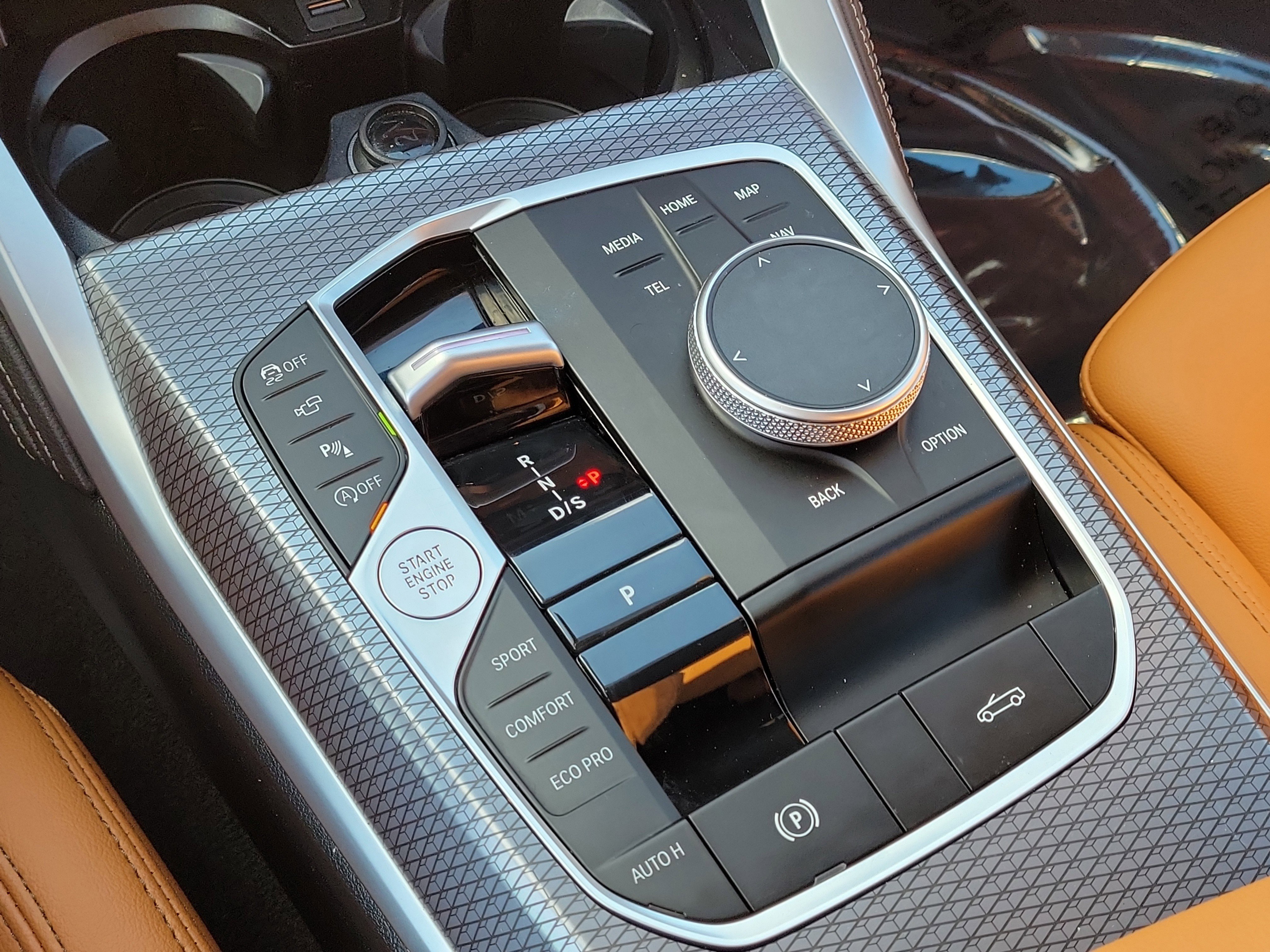 Used 2026 BMW M440i Convertible image 25