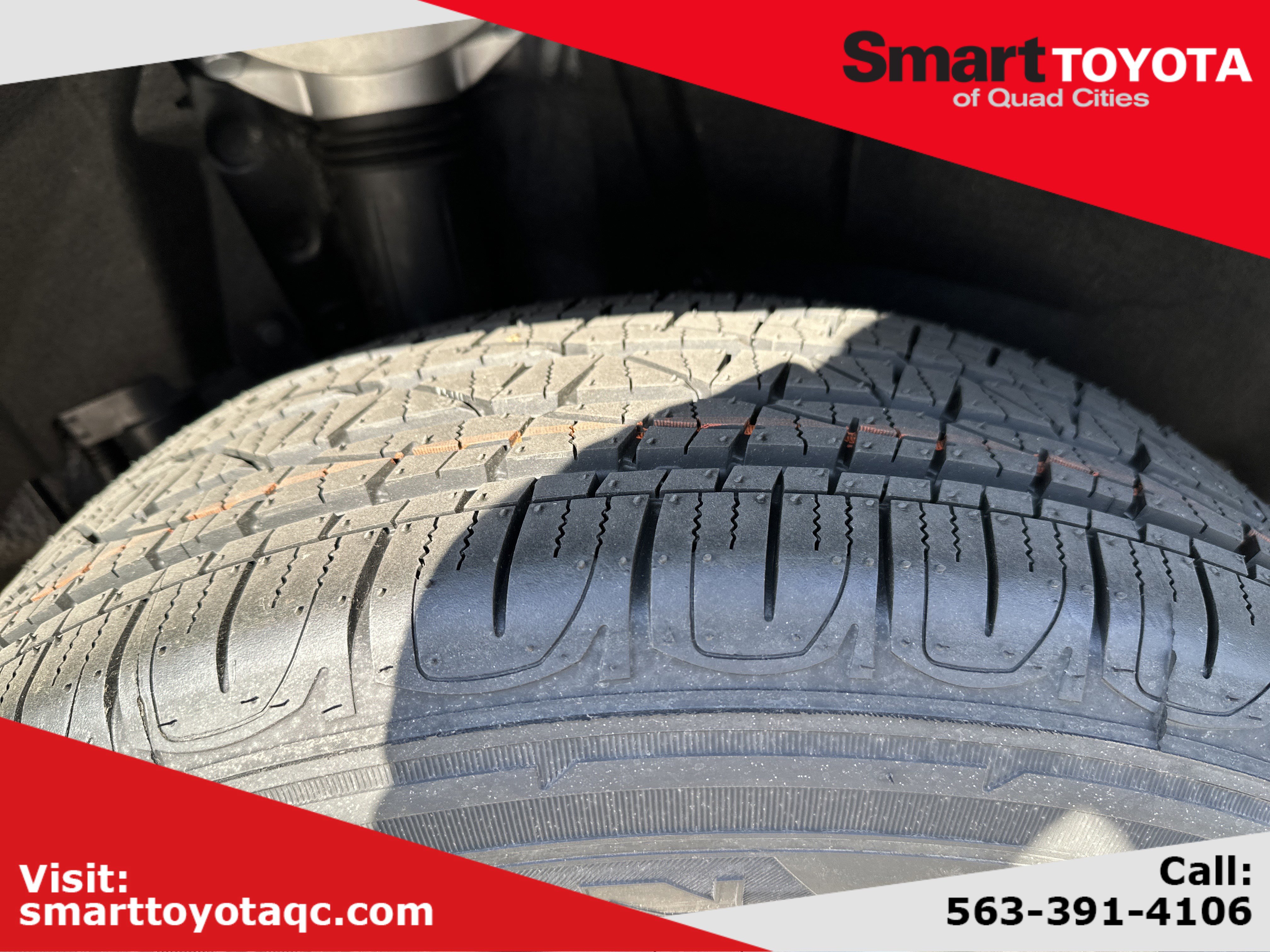 New 2025 Toyota RAV4 XLE w/ Convenience Package