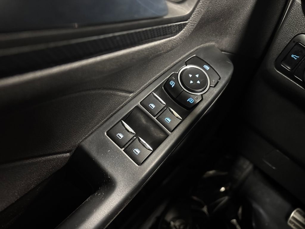 Used 2023 Ford Escape ST-Line image 32