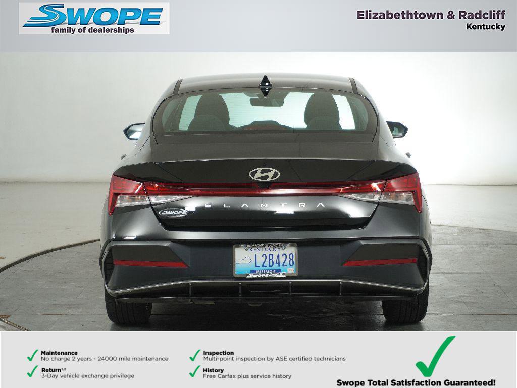 Certified 2024 Hyundai Elantra SEL w/ Convenience Package image 4