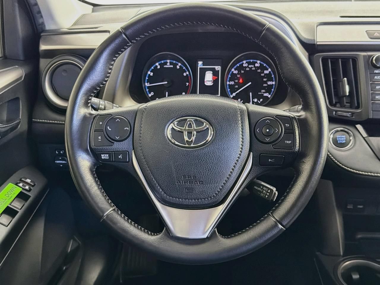 Used 2017 Toyota RAV4 XLE AWD/4WD image 14