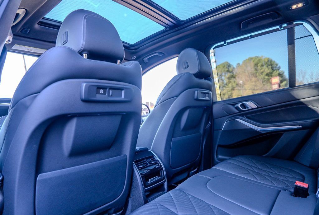 Used 2023 BMW X5 xDrive45e w/ Executive Package image 21