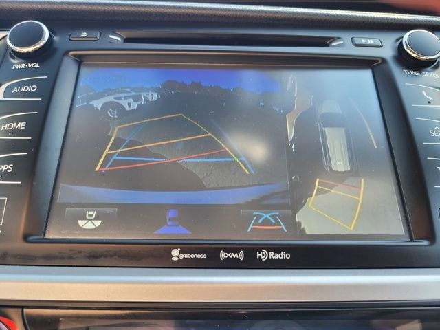 Used 2017 Toyota Highlander Limited Platinum AWD/4WD image 21