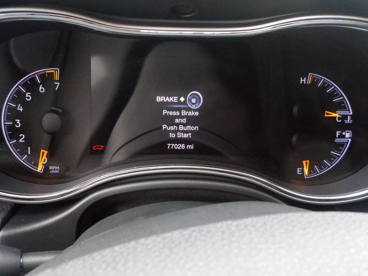 Used 2018 Jeep Grand Cherokee Limited image 10