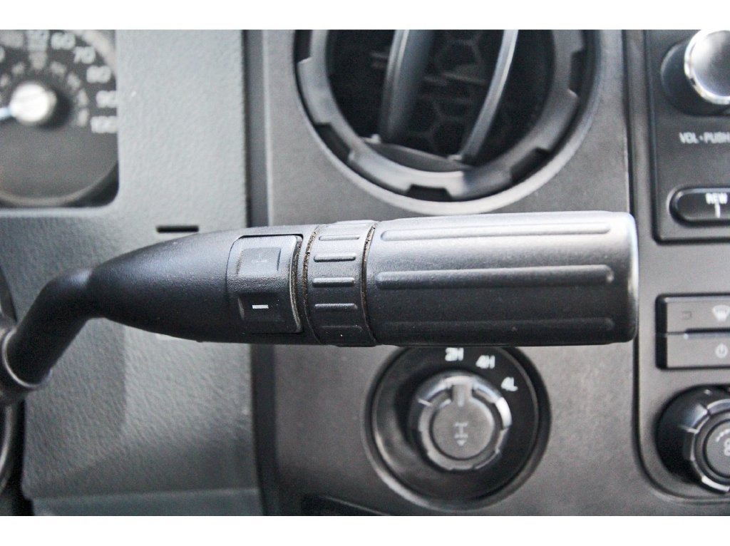 Used 2015 Ford F250 XL w/ Power Equipment Group AWD/4WD image 20