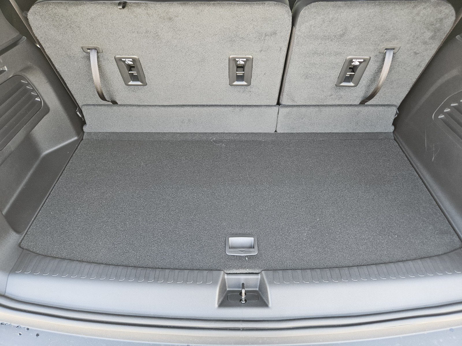 New 2027 GMC Acadia Elevation w/ Black Edition FWD image 21