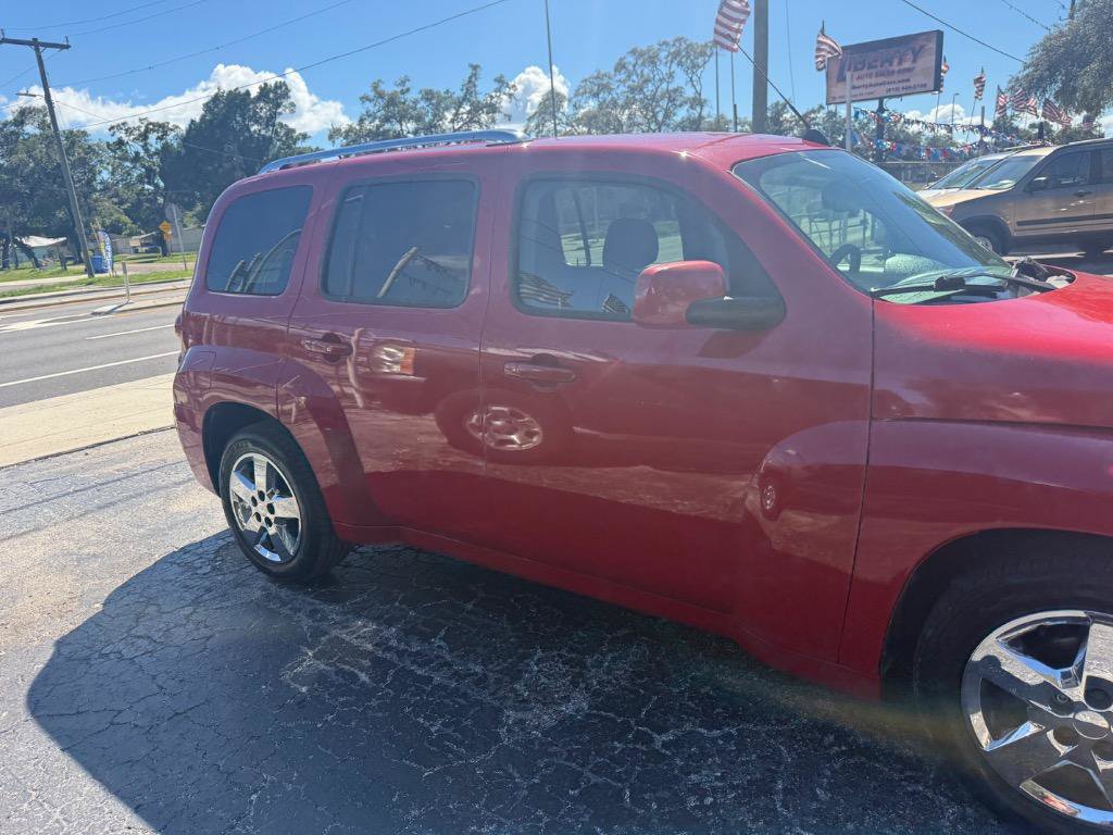 Used 2011 Chevrolet HHR LT FWD image 23