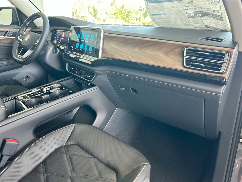 New 2026 Volkswagen Atlas SE image 31