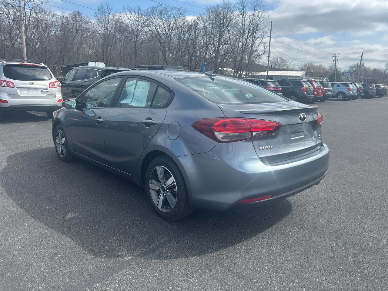 Used 2018 Kia Forte S image 4