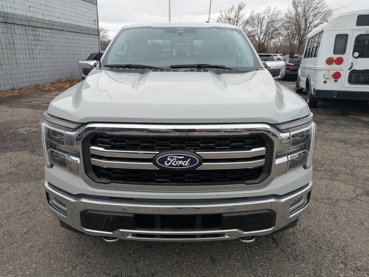 Used 2024 Ford F150 Lariat w/ Bed Utility Package image 2