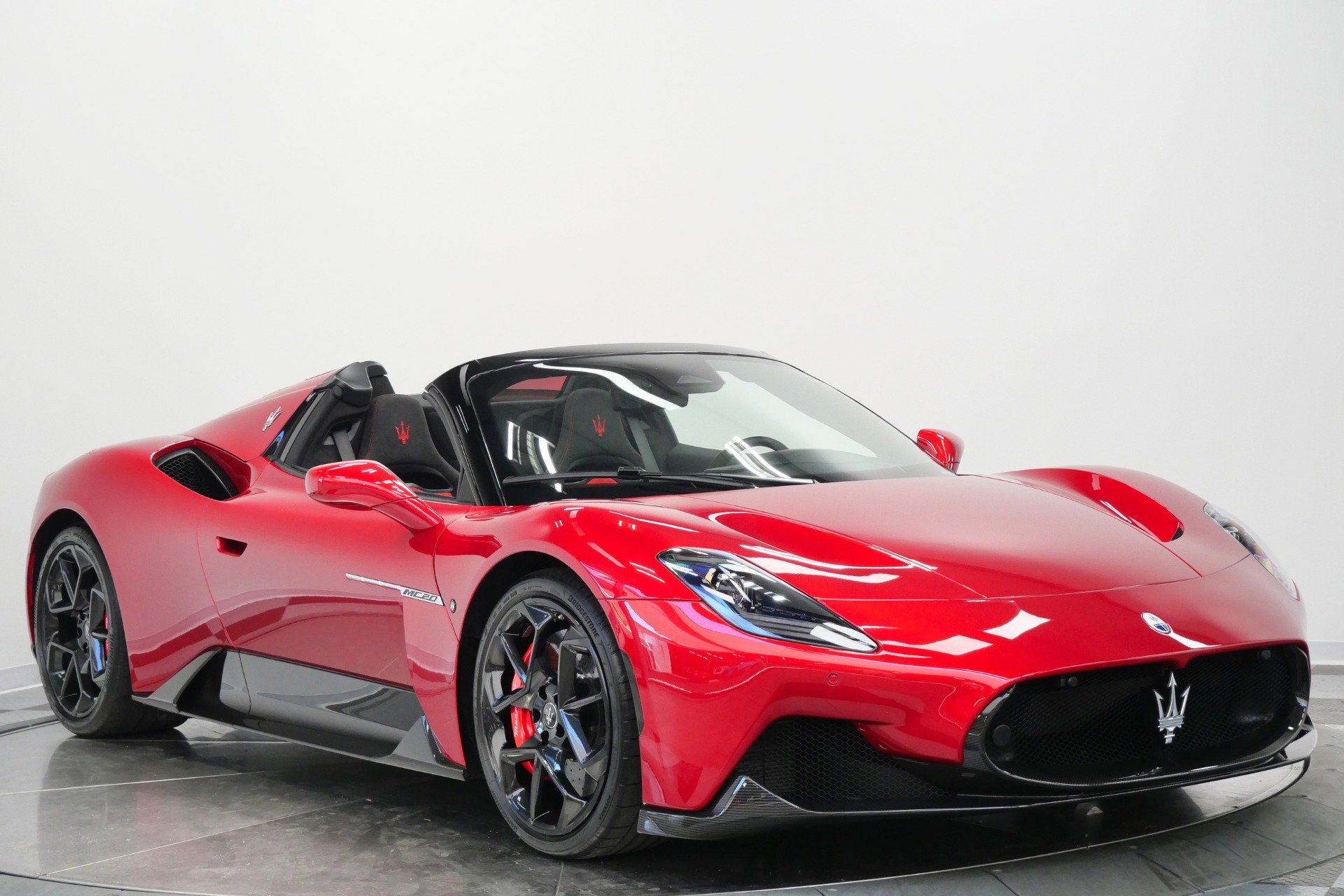 Used 2023 Maserati MC20 Spyder RWD image 59