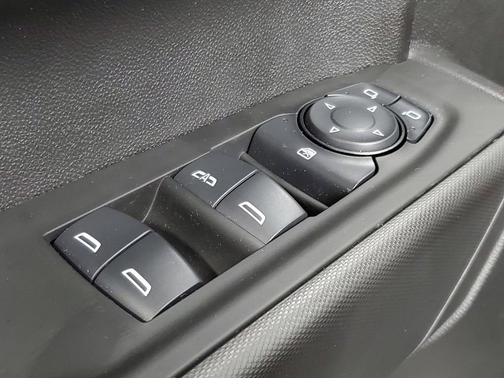 Used 2024 Chevrolet Silverado 1500 Custom image 29