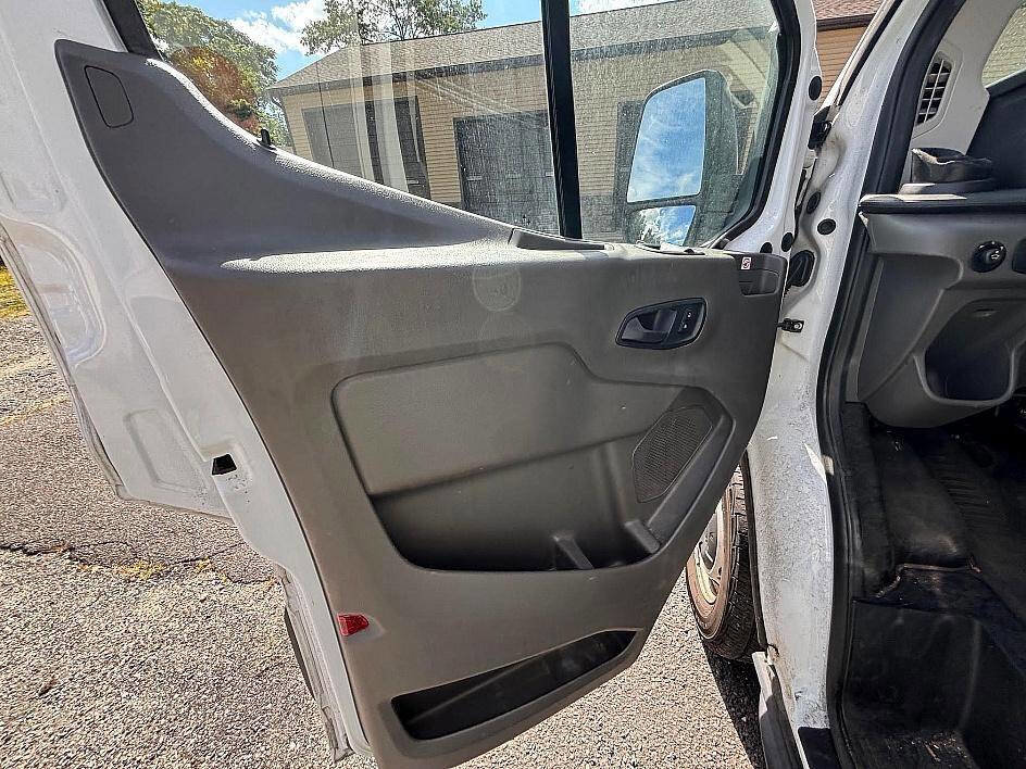 Used 2020 Ford Transit 250 w/ Load Area Protection Package image 9