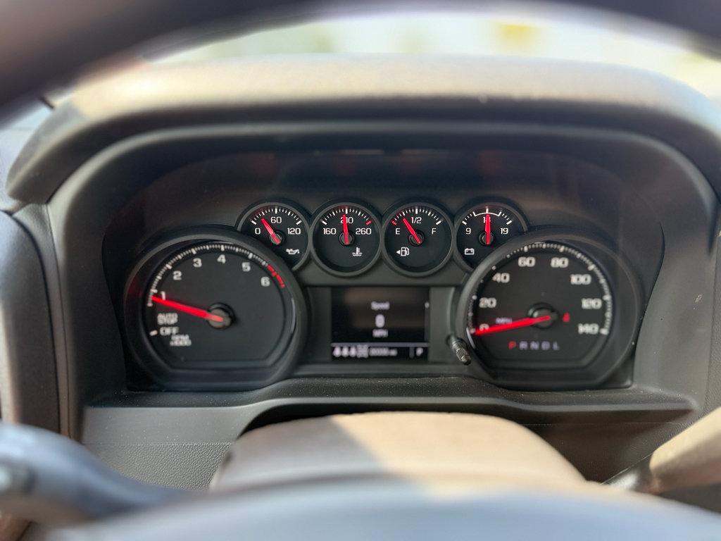 Used 2025 Chevrolet Silverado 1500 Custom AWD/4WD image 33
