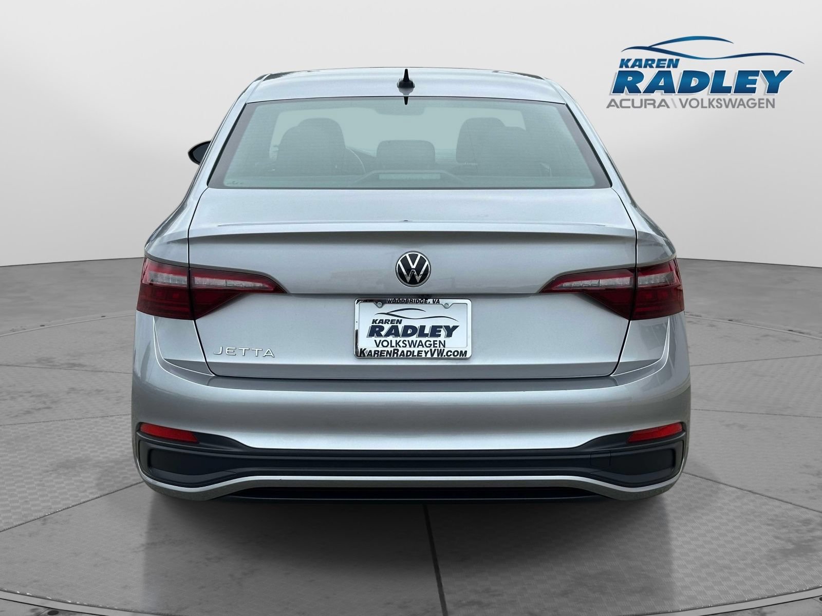 Certified 2024 Volkswagen Jetta Sport FWD image 3