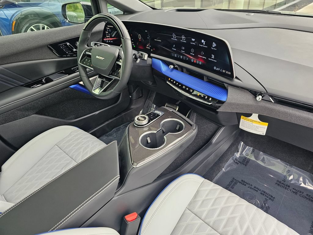 New 2026 Cadillac Optiq V AWD/4WD image 10