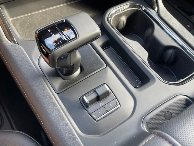 Used 2025 GMC Sierra 1500 AT4 w/ AT4 Premium Package image 14