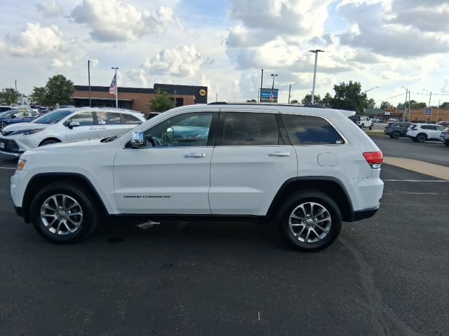 Used 2015 Jeep Grand Cherokee Limited w/ Trailer Tow Group IV AWD/4WD image 12