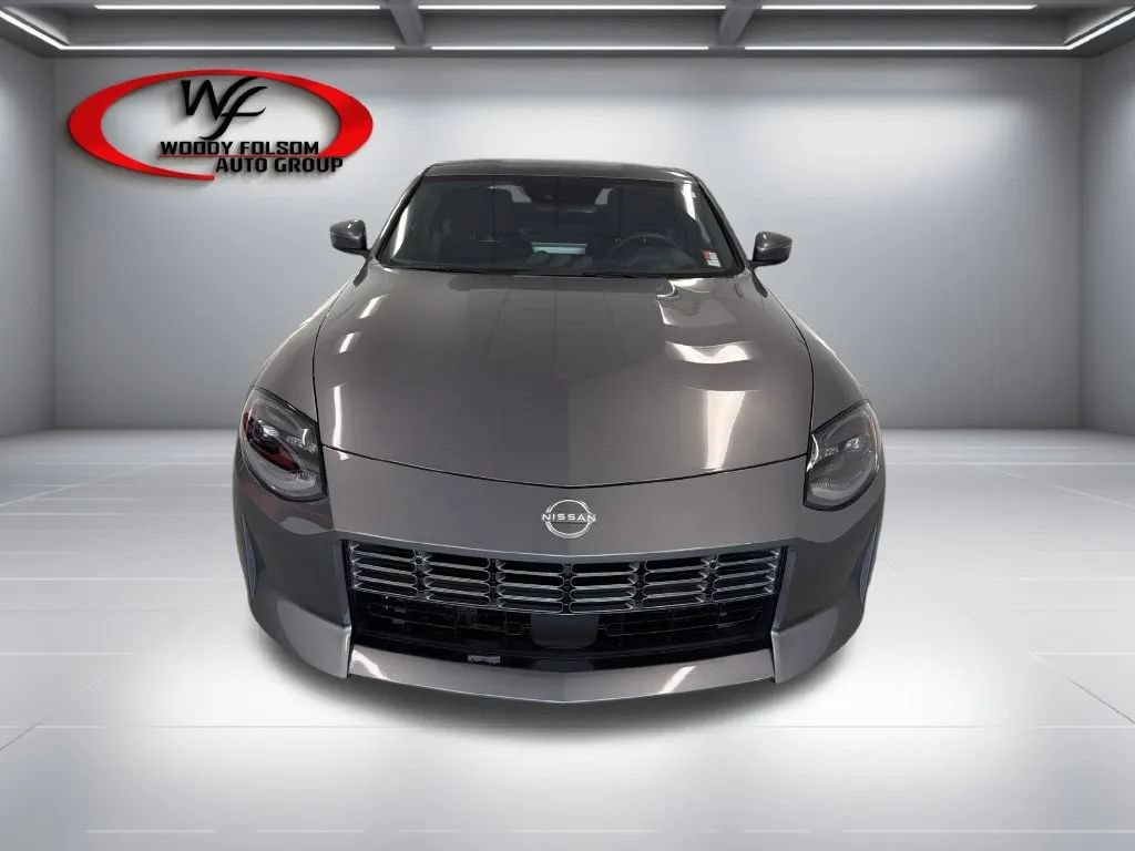 Used 2025 Nissan Z Sport w/ Floor Mat Package RWD image 2