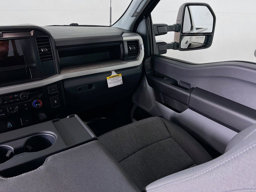 New 2026 Ford F450 XL w/ XL Chrome Package image 24