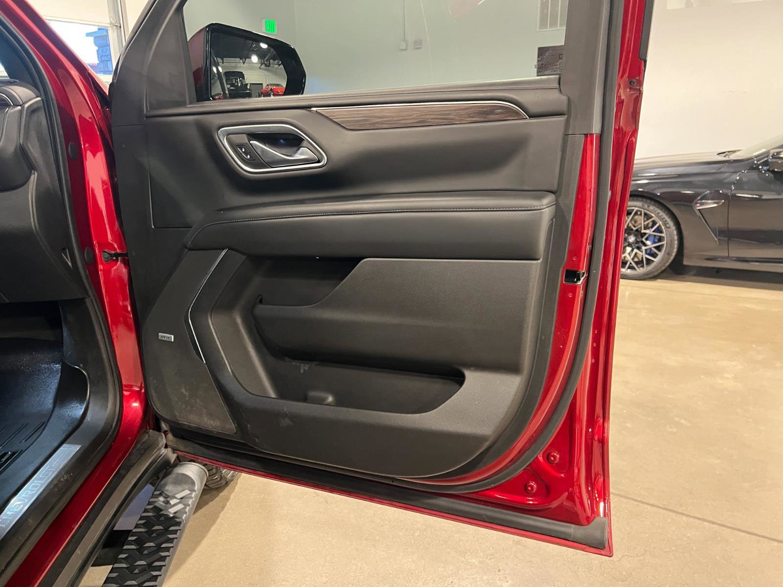 Used 2021 Chevrolet Tahoe Z71 image 43