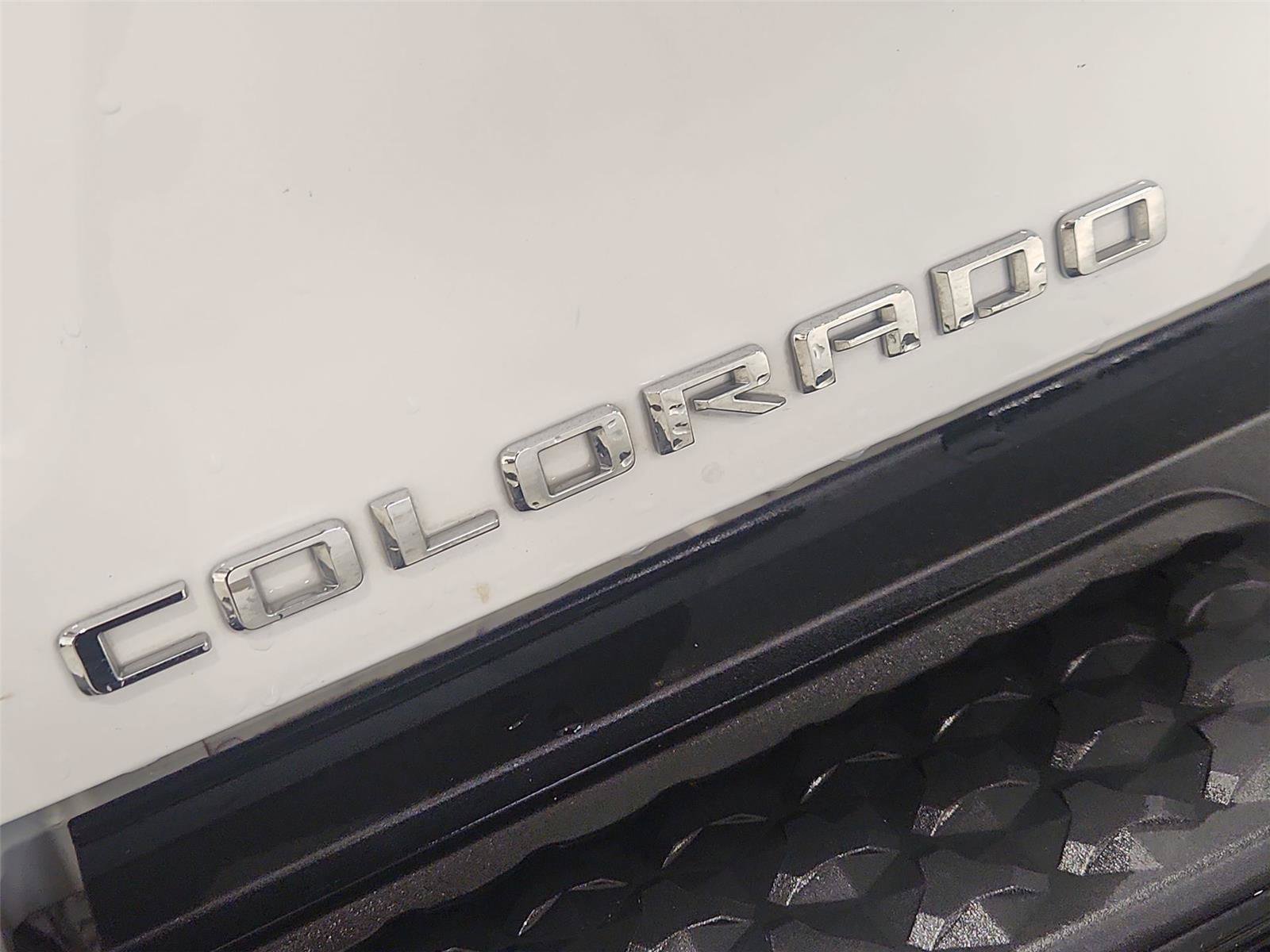 Used 2025 Chevrolet Colorado Z71 AWD/4WD image 30