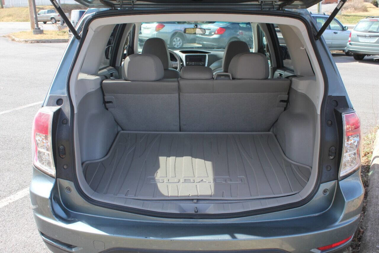Used 2009 Subaru Forester 2.5X Limited image 9