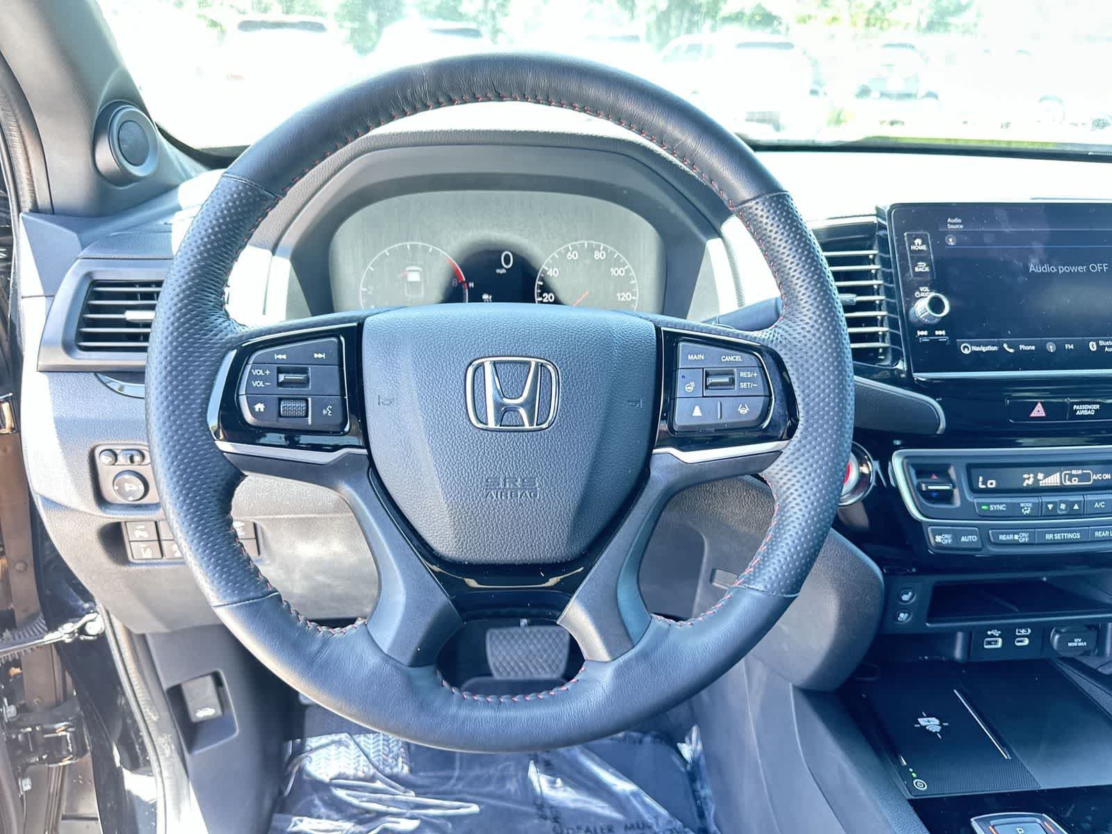 Used 2026 Honda Ridgeline Black Edition image 18