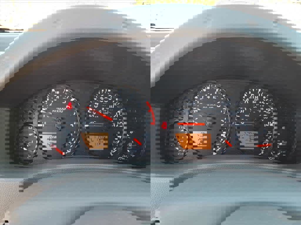 Certified 2018 Nissan Frontier SV w/ Value Truck Package image 11