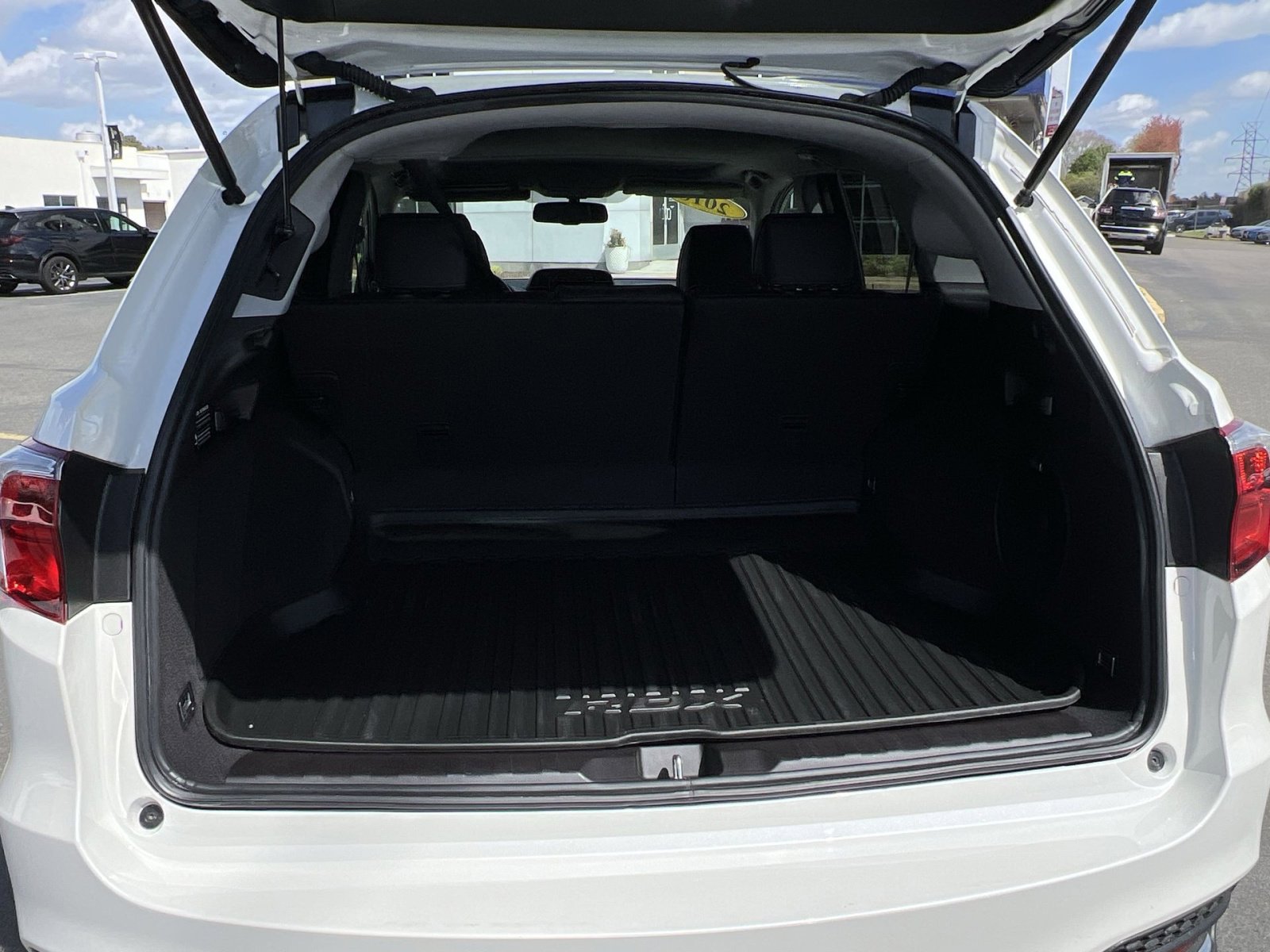 Used 2018 Acura RDX AWD w/ Technology Package image 24